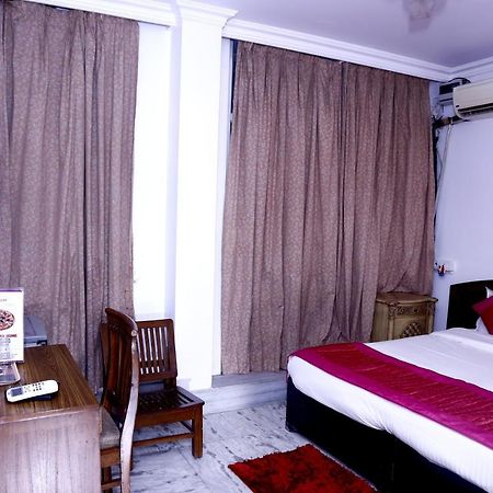 Batra Holiday Home - Couple Friendly Stays Delhi Kültér fotó