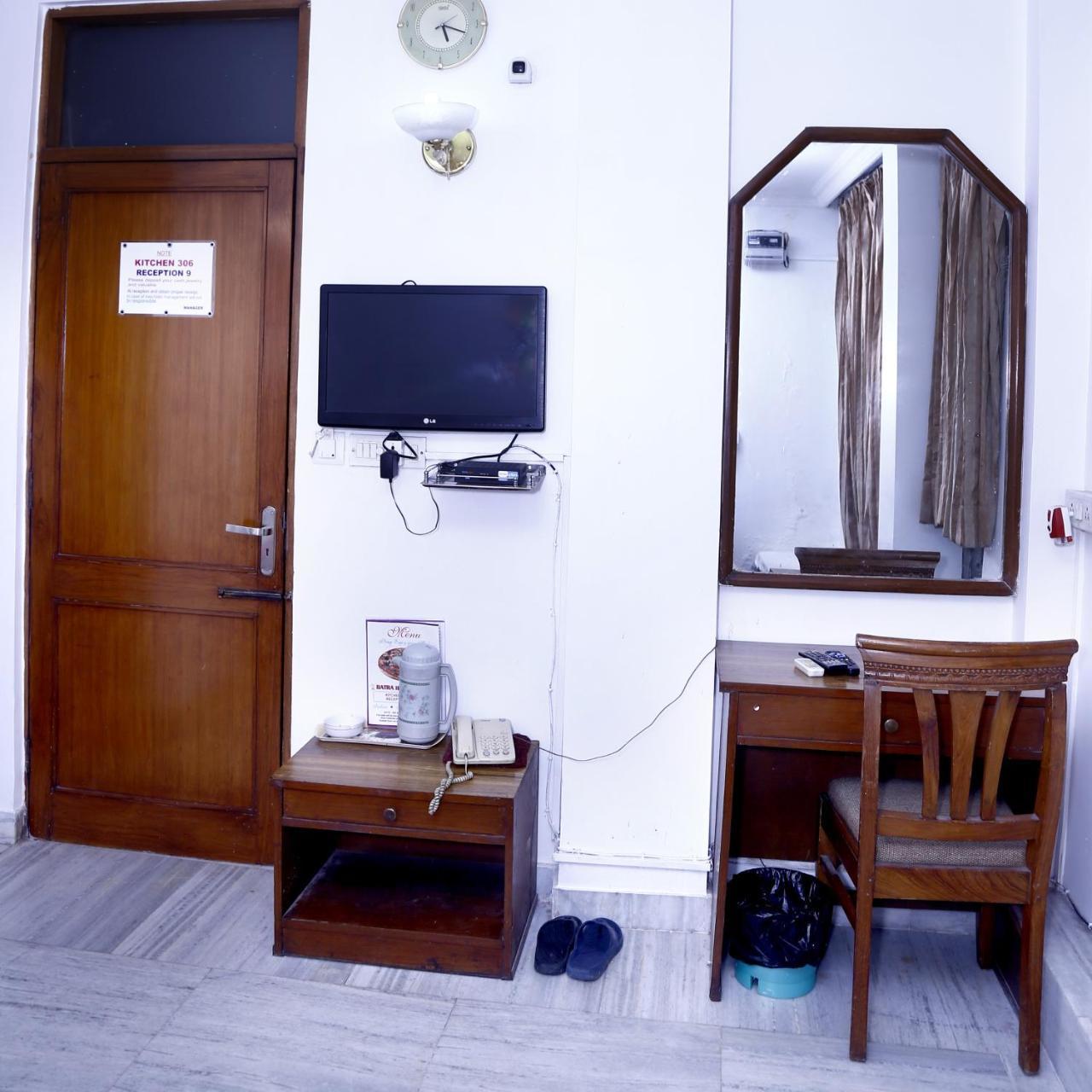 Batra Holiday Home - Couple Friendly Stays Delhi Kültér fotó